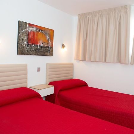 Apartamentos Caribe II Πλάγια ντελ Ινγκλές Εξωτερικό φωτογραφία