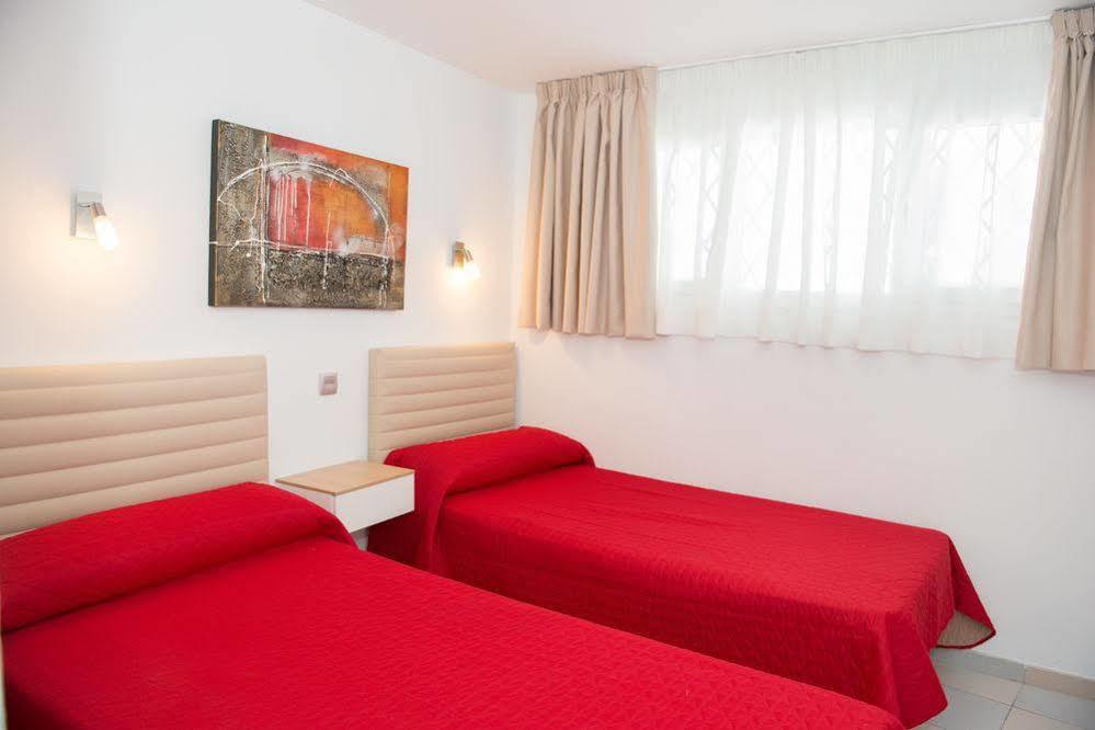 Apartamentos Caribe II Πλάγια ντελ Ινγκλές Εξωτερικό φωτογραφία